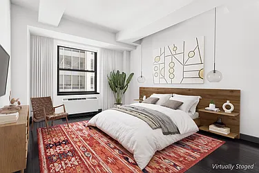 Rented by New York Casas Ltd.