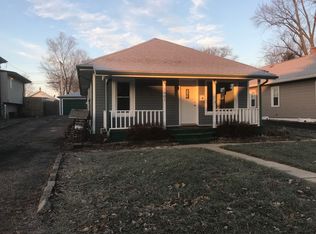 1907 Cora St, Crest Hill, IL 60403