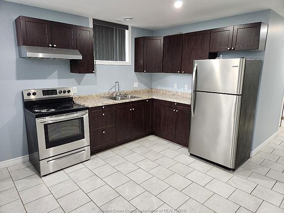 3rd image of 839 Assumption St #4