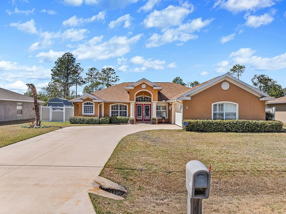 1st image of 8 Rocking Horse Dr