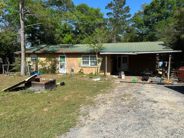 112 Pansy Ln, Defuniak Springs, FL 32433