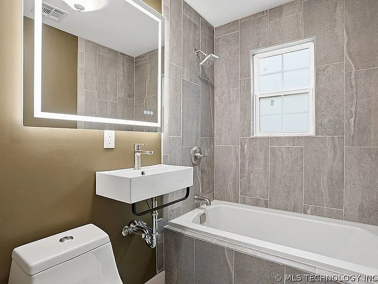 4958 S Detroit Ave — Photo 15