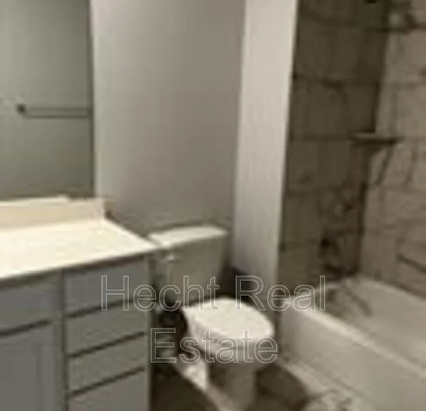 605 W South St #111 — Photo 12