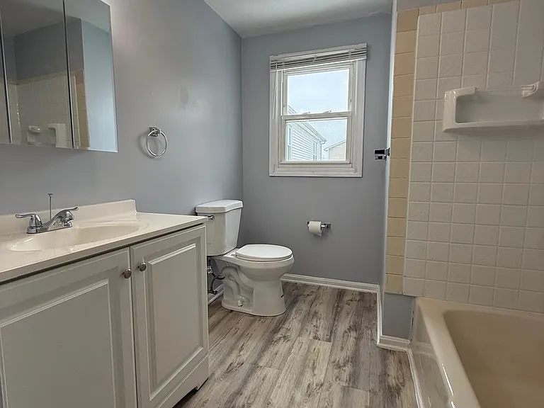 61 Vale St #6 — Photo 15