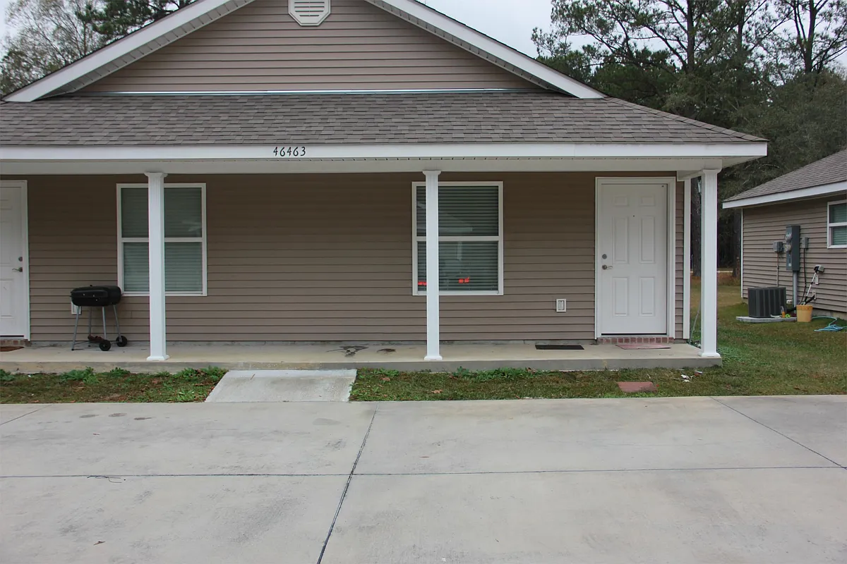 Building Photo - 4646-46516 Heatherwood Dr