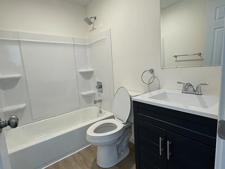 4 Twining St #11 — Photo 7