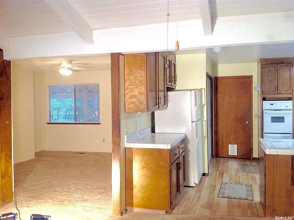 4th image of 19061 Lake Forest Dr