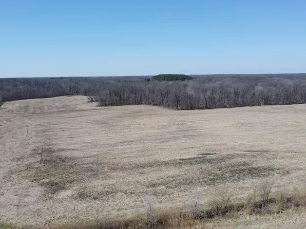 4771 Sullens Ave, Iuka, IL 62849