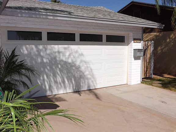 3rd image of 2532 E Pebble Beach Dr