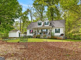 55 Edgewater Dr, Griffin, GA 30223