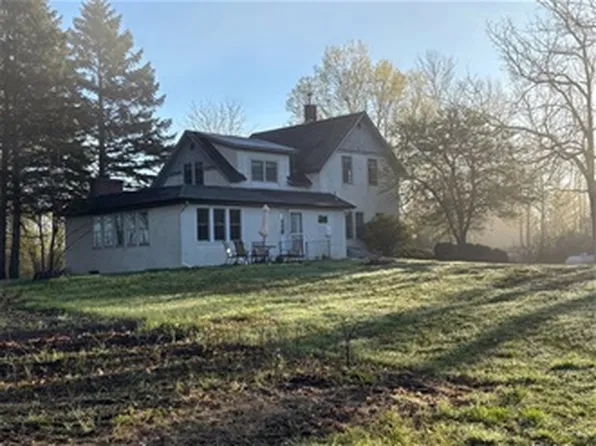 1855 Deer Creek Rd, Maple Plain, MN 55359