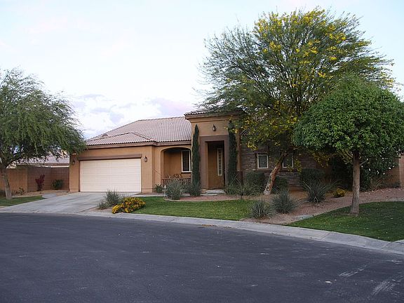 3rd image of 42852 La Danza Ct