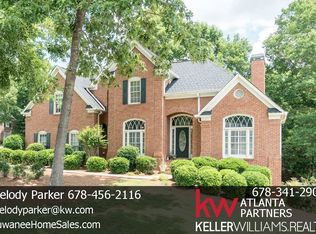 6410 Greenview Ct, Suwanee, GA 30024