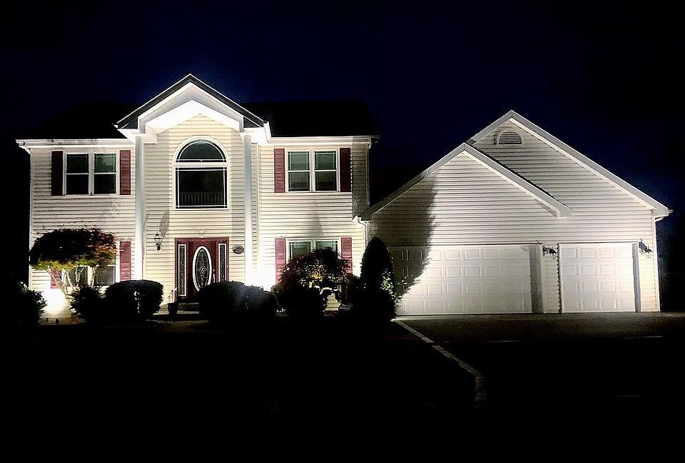 2nd image of 4035 Kim Kelly Dr