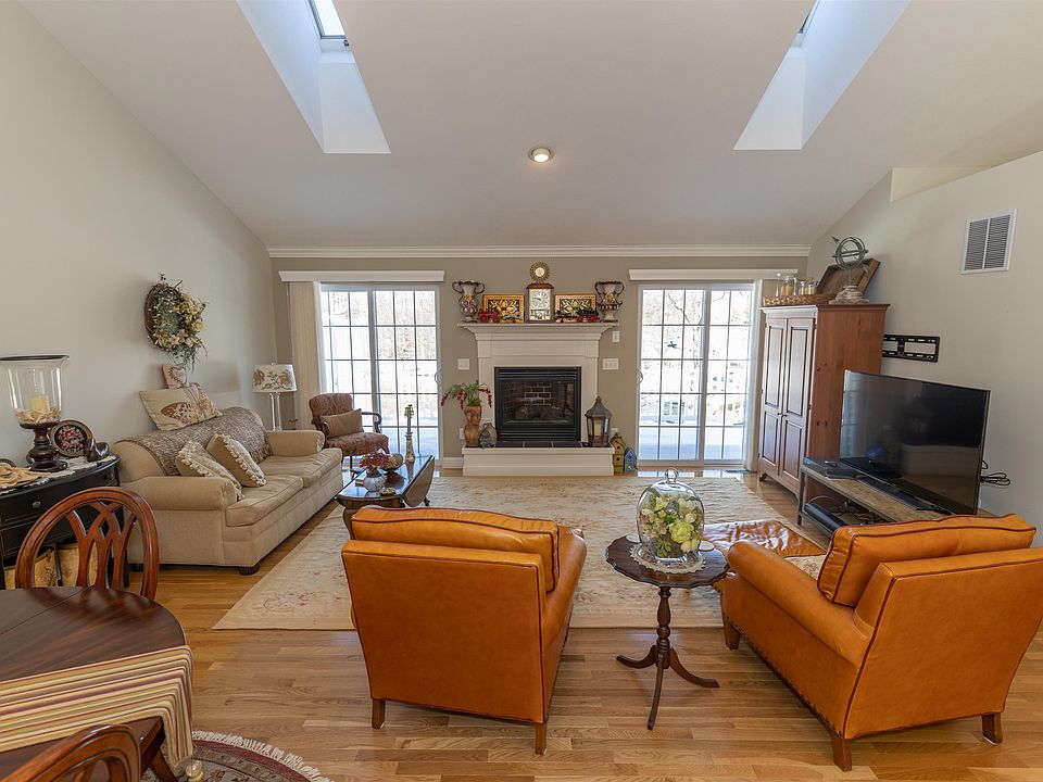 15 Cricket Hill Road, East Kingston, NH 03827 Zillow