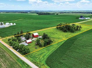 2295 Ocean Ave, Wilton, IA 52778