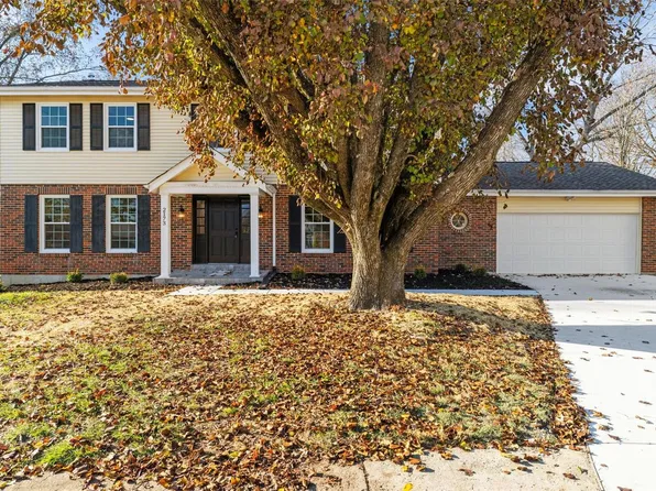 2173 Willow Ridge Ln, Chesterfield, MO 63017