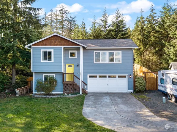 7731 Blarney Stone Place NW, Silverdale, WA 98383