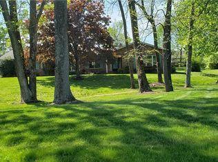 728 S Forrest Dr, Sellersburg, IN 47172