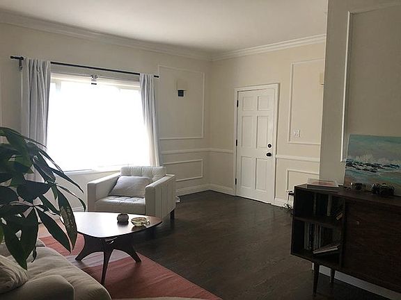 4th image of 732 Robinson St #3