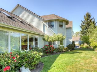 540 Hidden Valley Rd, Grants Pass, OR 97527