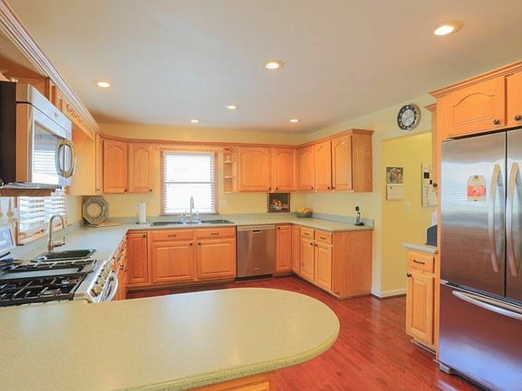 5th image of this home