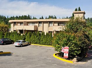 425 Apartments, Bellevue, WA 98004