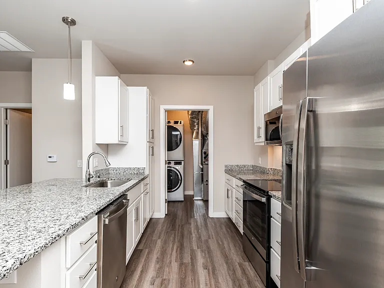 Elm Grove Heights — Photo 10