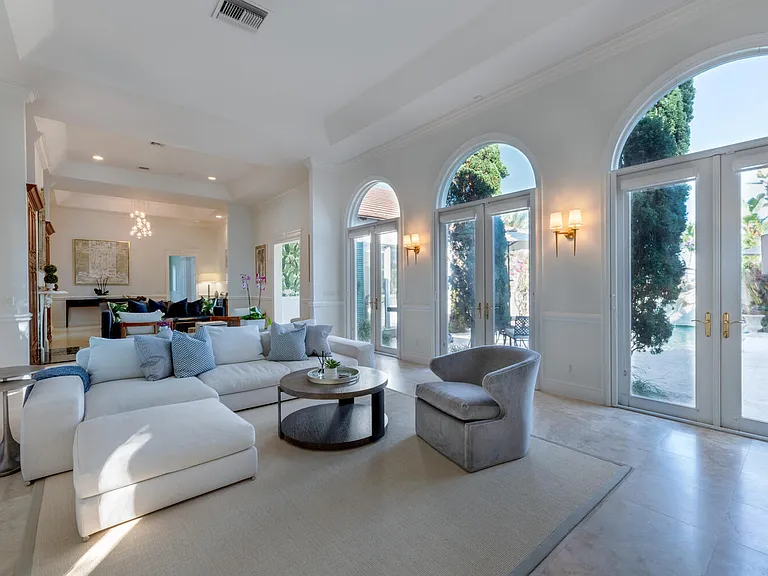 2258 Ibis Isle Rd E — Photo 8