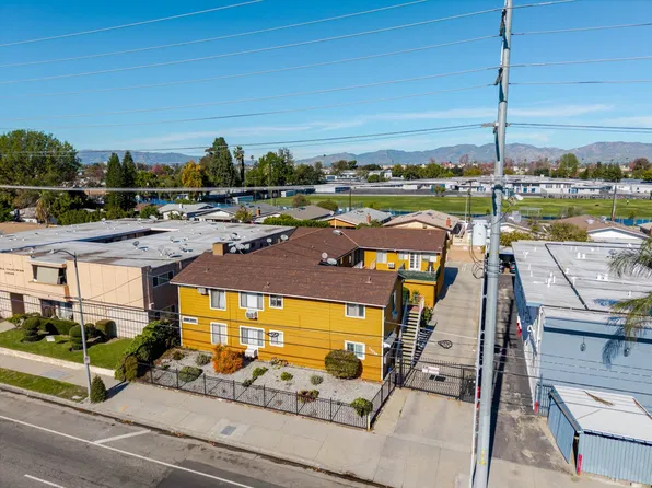 13015 Vanowen St APT 10, North Hollywood, CA 91605