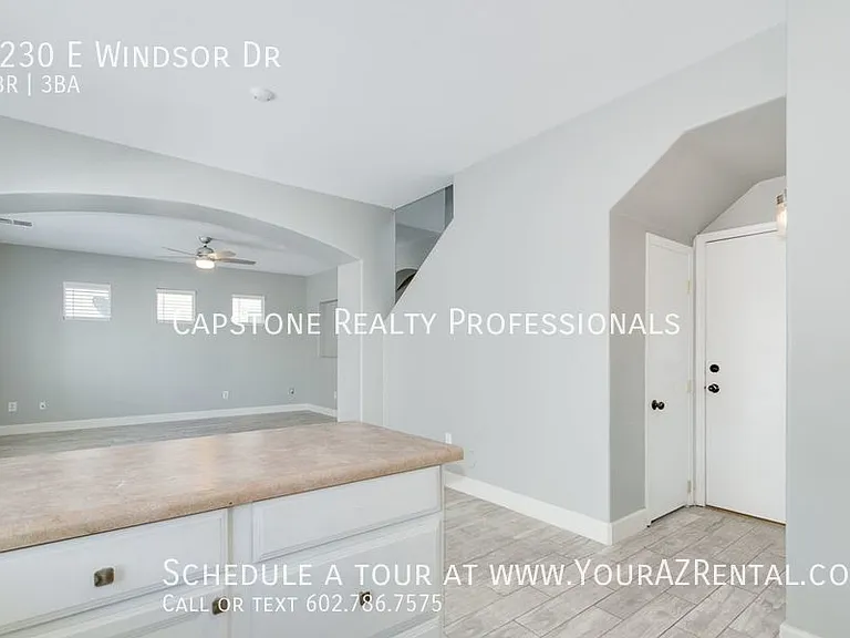 4230 E Windsor Dr — Photo 10