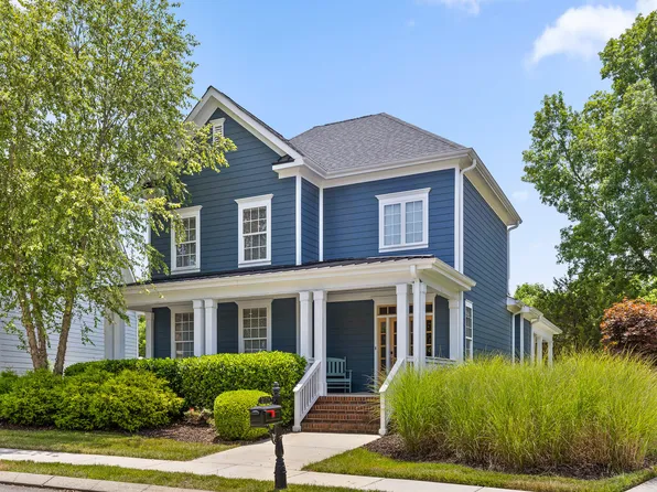 2179 Holden Farm Pl, Ooltewah, TN 37363