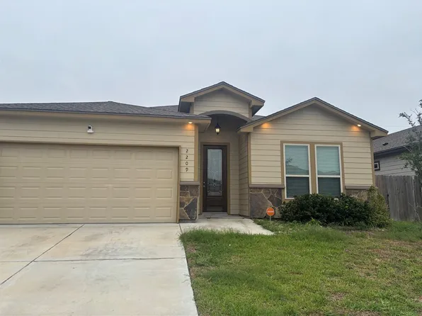 2209 Onyx Dr, Corpus Christi, TX 78414