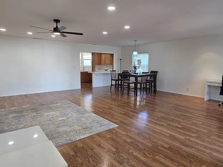 4759 Lakewood Blvd — Photo 6