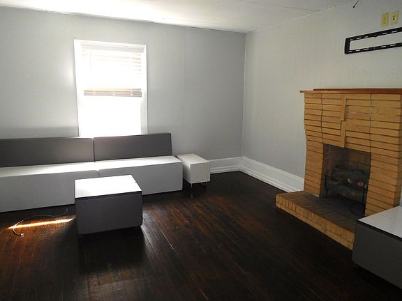 4th image of 136 Hetty Hill St