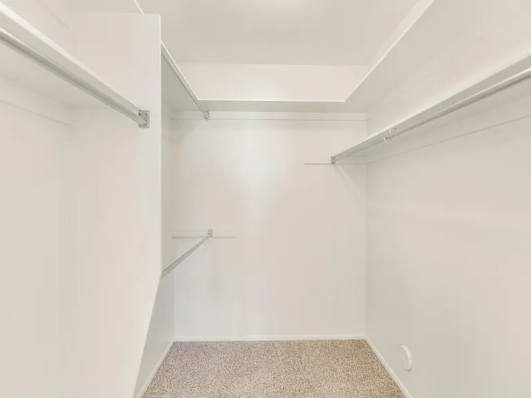 Master walk-in Closet