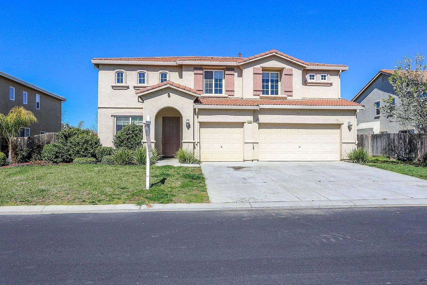 11054 Malibu Ave photo 1