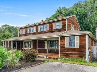 8 Garrison Rd #A, Newburyport, MA 01950