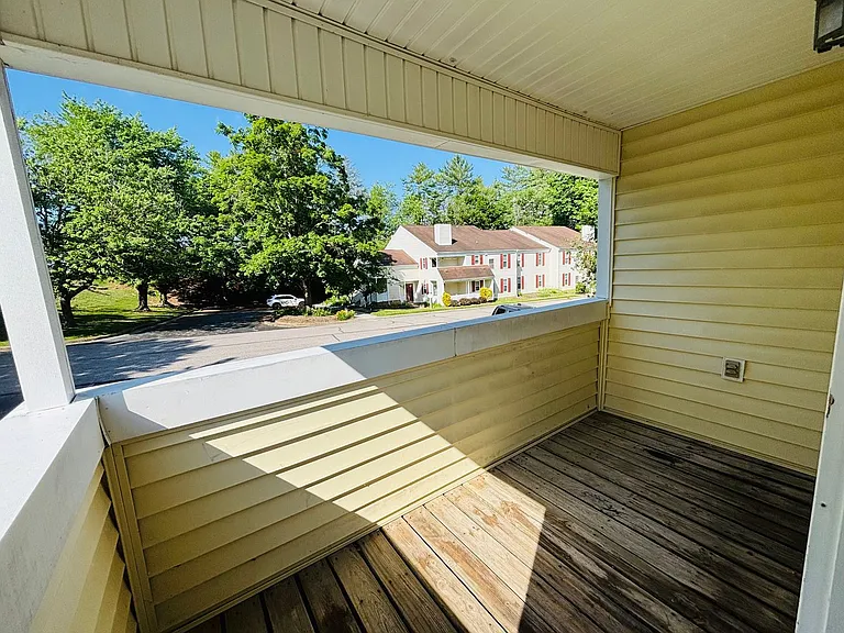 108 Chowning Pl — Photo 7