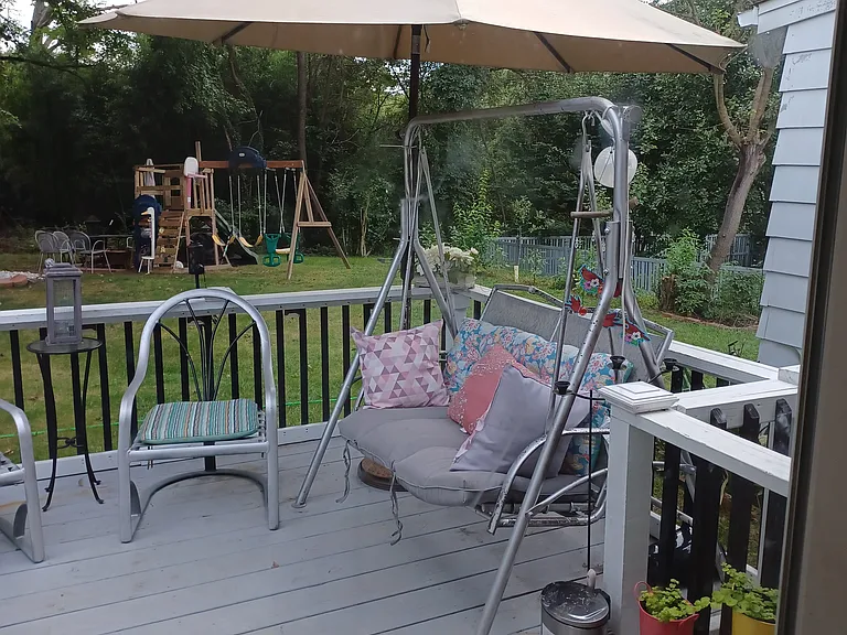 1241 Queen Anne Ave — Photo 7