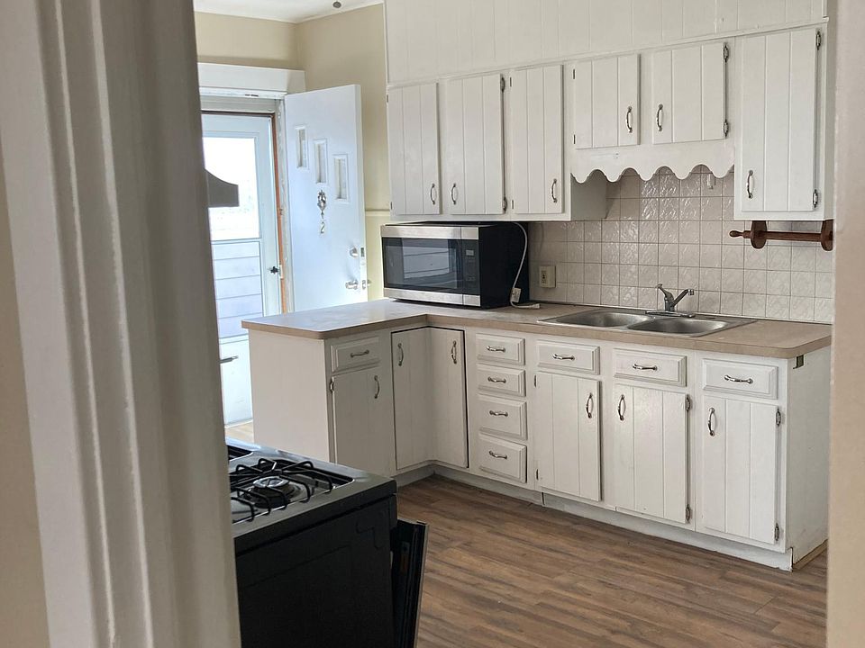 Kitchen Photo 3