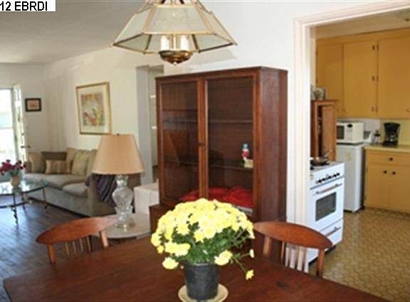 4th image of 7317 Gladys Ave