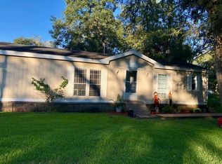 257 Oak Forest Dr, Van vleck, TX 77482
