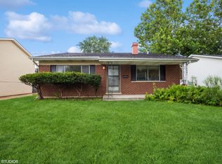 1687 Westberg St, Glendale Heights, IL