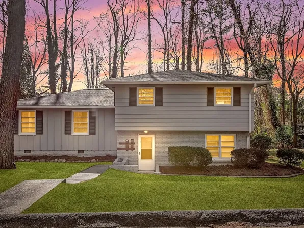 1401 Briarcliff Dr #B, Fayetteville, NC 28305