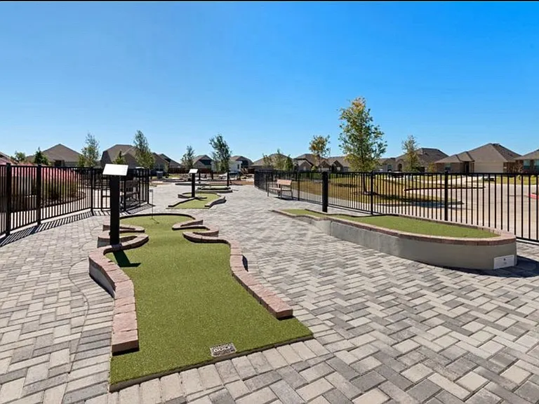 5119 Winterberry Dr — Photo 16
