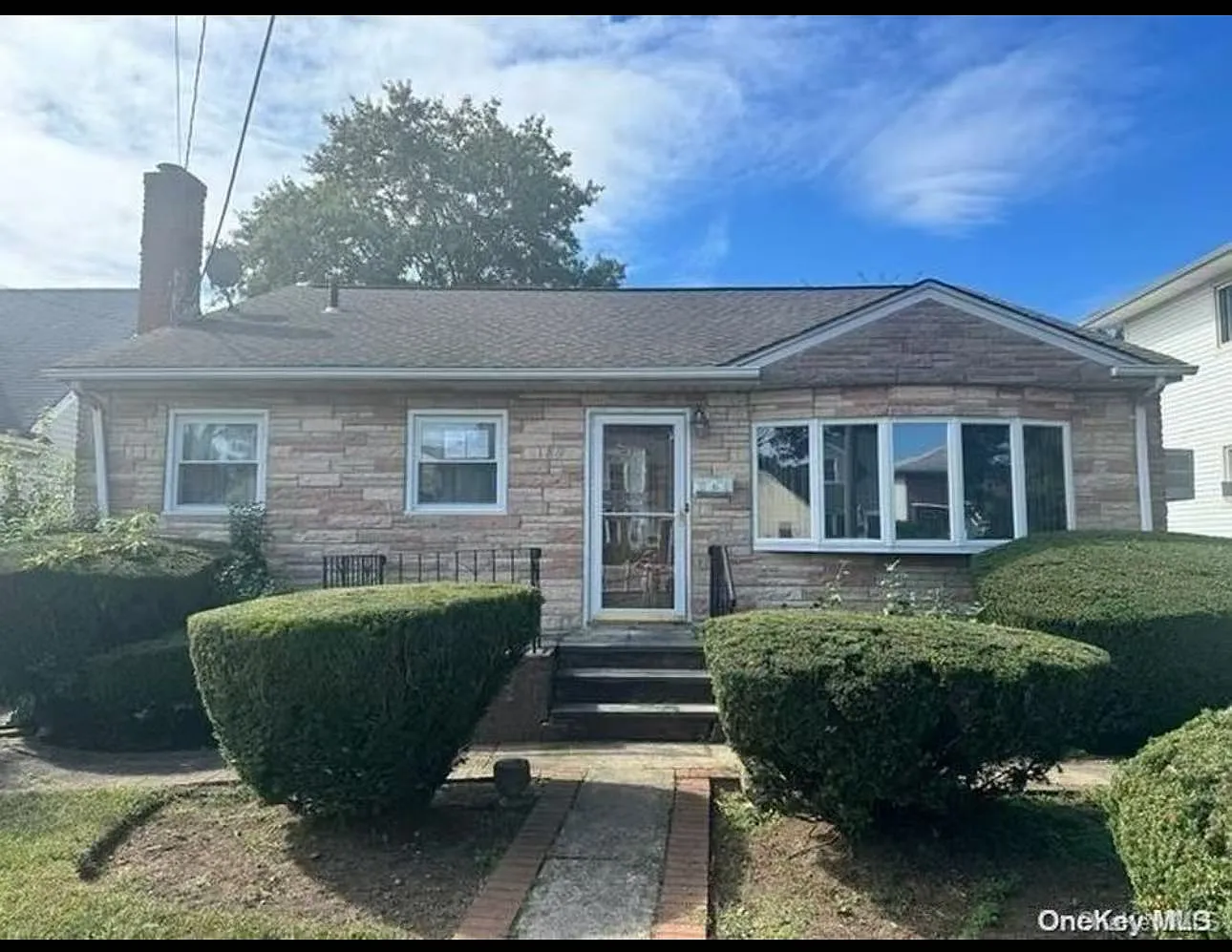 3 bed, 1100 sqft, $3,600 — Photo 1