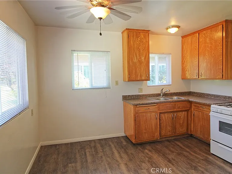 35294 Adams Ln #C — Photo 7