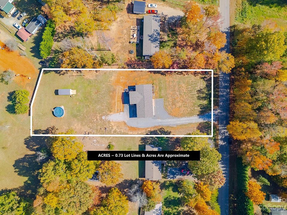 1st image of 988 Lakeland Ave