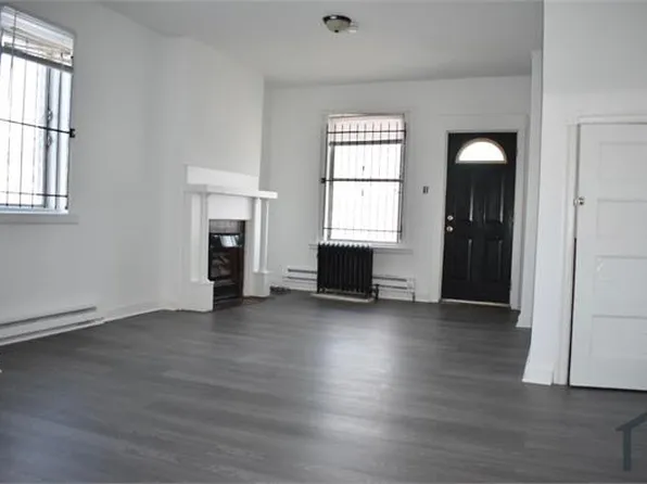 10 S 62nd St, Philadelphia, PA 19139